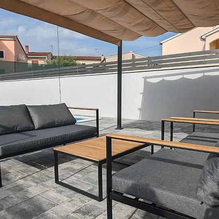 Casa Edera * באלה