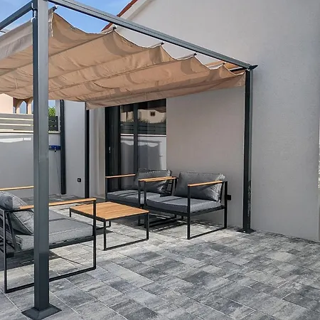 Casa Edera Holiday home *